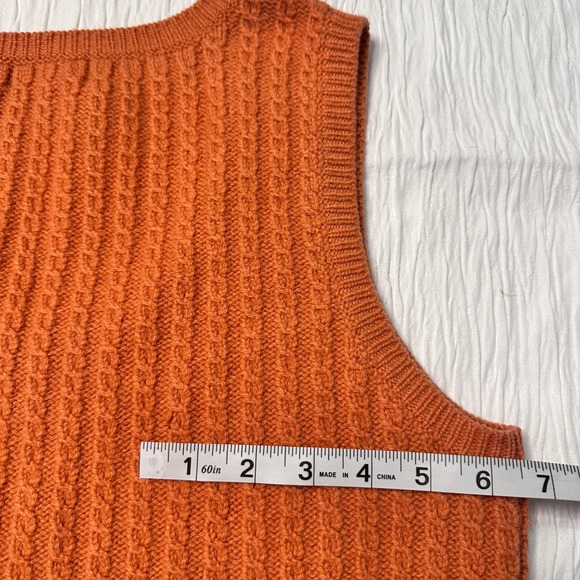 American Eagle Sweater Vest Cable Knit Orange‎ Lambs Wool Womens Large READ ME - Picture 7 of 8